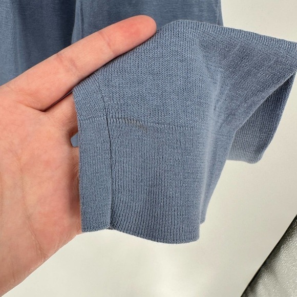 Kenneth Cole V-Neck Silk Blend Knit Top Blue READ DESCRIPTION - Picture 8 of 10